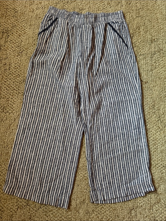 Briggs Other - Briggs Striped Wide-Leg Womens Capri Pants - Navy/White